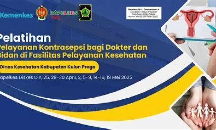 Wanita melakukan konsultasi mengenai alat kontrasepsi dengan tenaga medis