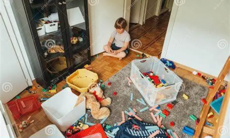 Anak sedih di lingkungan keluarga tidak harmonis