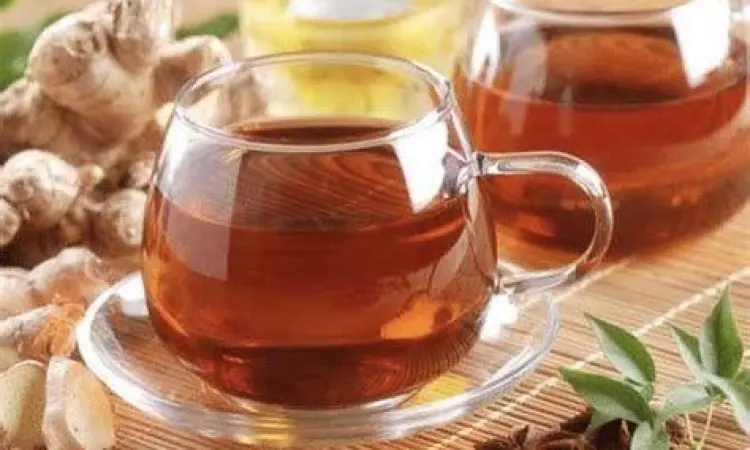 Rebusan jahe merah dalam cangkir