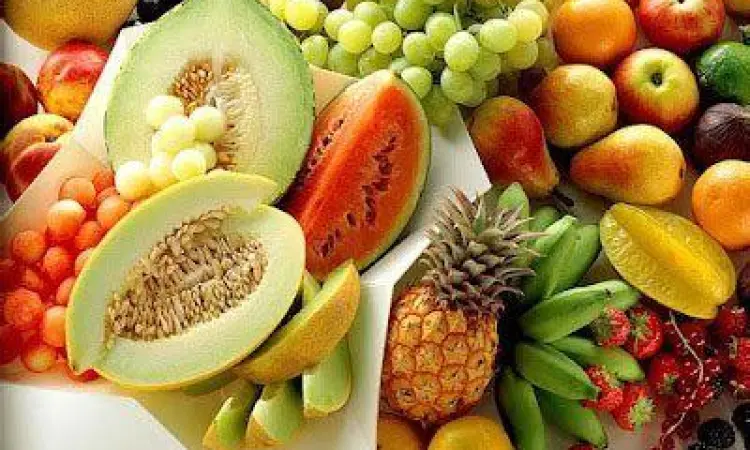Nutrisi Pencegah Panas Dalam Buah-buahan kaya vitamin C untuk mencegah panas dalam