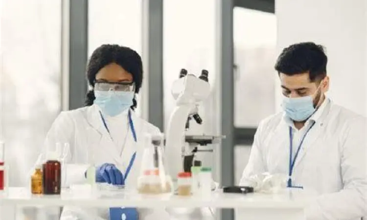 Proses pemeriksaan sampel di laboratorium medis untuk diagnosis penyakit kelamin