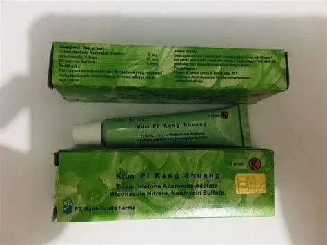 Perbedaan Varian Pi Kang Shuang Perbandingan salep Pi Kang Shuang biru dan hijau
