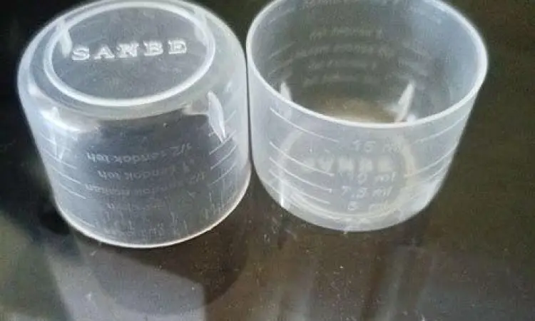 Pentingnya Akurasi Dosis Gelas takar plastik untuk obat sirup