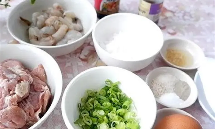 Bahan Utama Dimsum Ayam Bahan-bahan segar untuk resep dimsum ayam