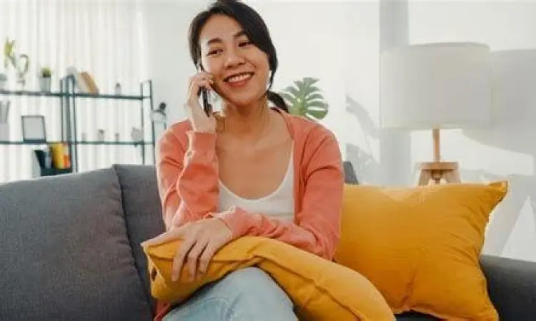 Pasangan LDR melakukan sleep call