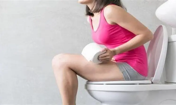 Posisi BAB yang Benar Posisi jongkok saat buang air besar menggunakan alat bantu