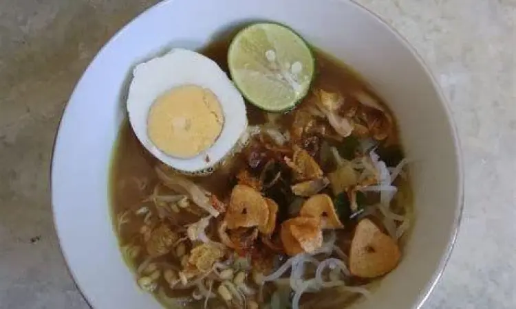 Rempah-rempah untuk bumbu soto ayam seperti kunyit jahe dan bawang