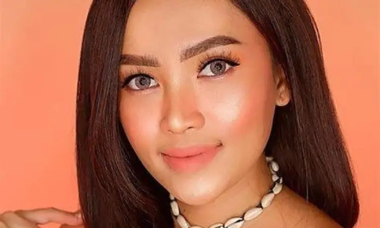 Makeup natural untuk kulit sawo matang