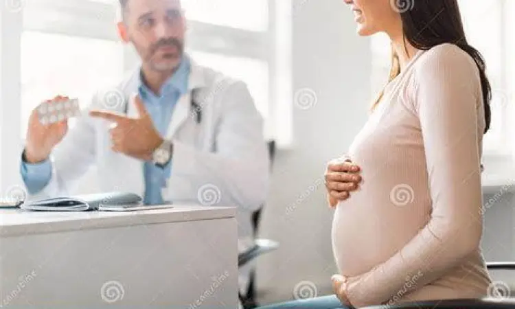 Konsultasi dengan dokter ginekologi mengenai pil KB