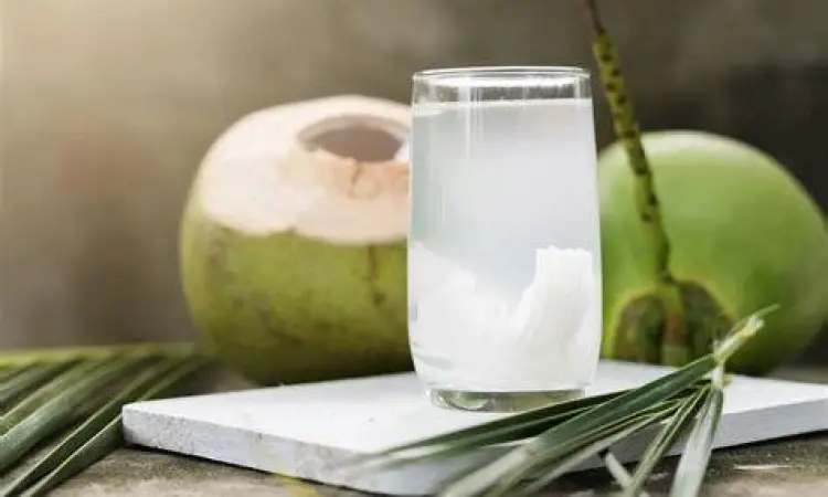 Infografis kandungan nutrisi air kelapa