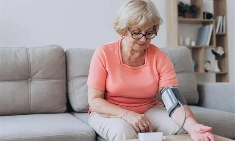 Pemeriksaan Tekanan Darah Mandiri Cara mengukur tensi normal dewasa di rumah