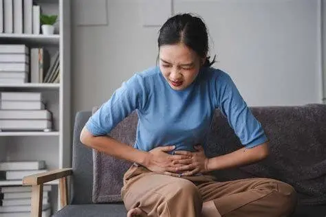 Penyebab Perut Melilit Ilustrasi penyebab perut melilit pada manusia