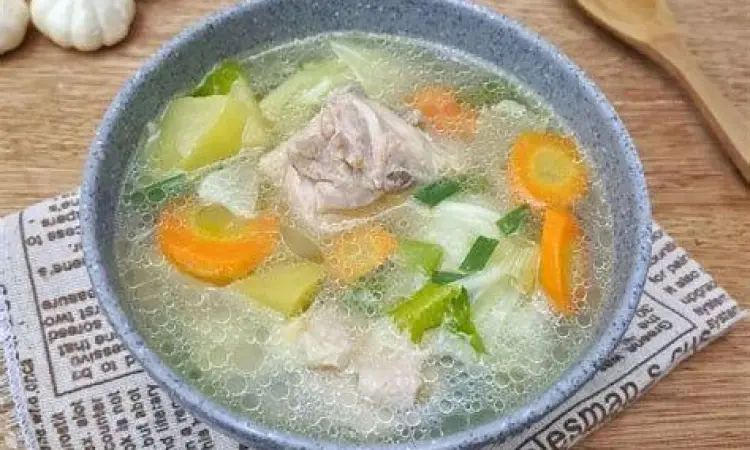 Aneka rempah untuk bumbu sop ayam