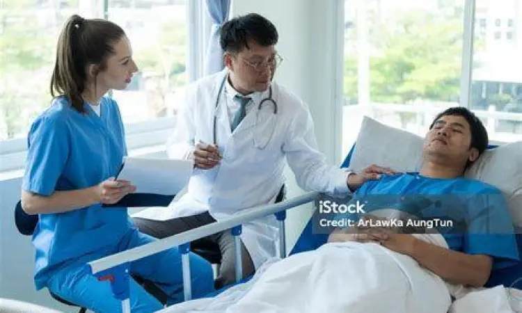 interaksi dokter dan pasien saat konsultasi