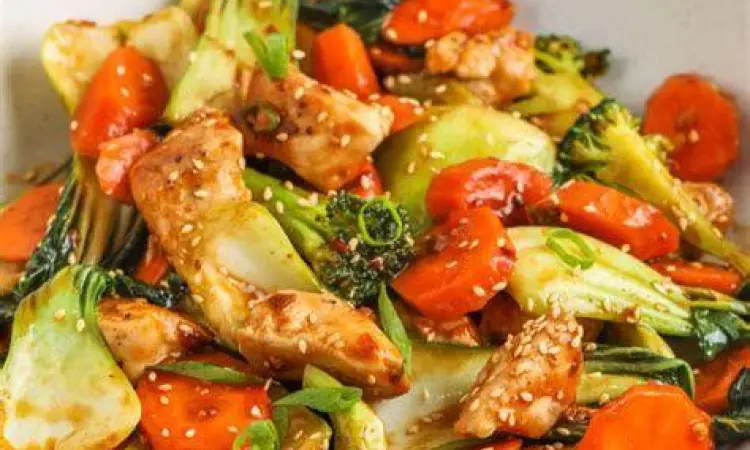 Tumis ayam dan sayuran praktis