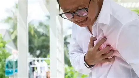 Perbandingan Gejala tabel perbedaan nyeri dada